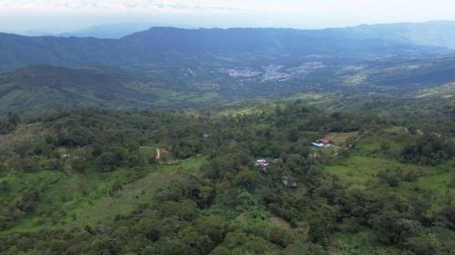 Guaduas Cabin | Cabaña Familiar en Guaduas