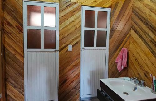 Colon House | Cabaña Indi