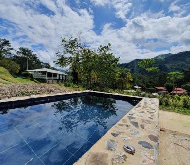 La Vega House | Cabaña La Enramada