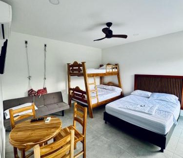 San Antero Cabin | Cabaña La Roca