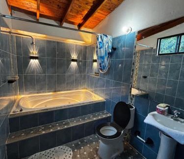 Puerto Triunfo House | Cabaña Nro 80 El Portón de La Aldea