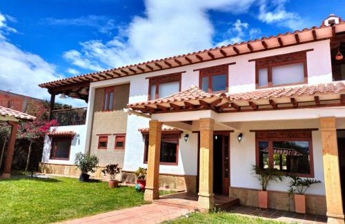 Villa de Leyva Apartment | Cabaña para grupos con Parrilla & Hamacas