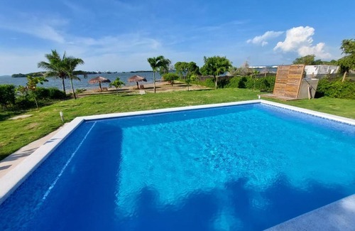 Tierra Bomba Island House | CABAÑA PARA VACACIONAR, CERCA DE CARTAGENA