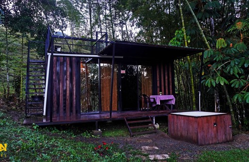 Guatape Cabin | Cabaña Selva Negra Con Jacuzzi