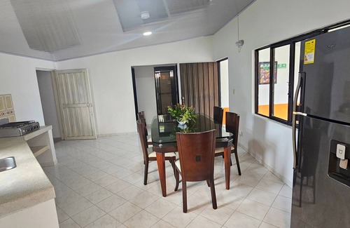 Cerritos Hotel | Cabañas Cafeteras Cerritos