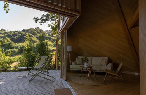 Marin Other | Cabañas de Xarás, Mimosa