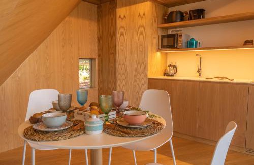 Marin Other | Cabañas de Xarás, Mimosa