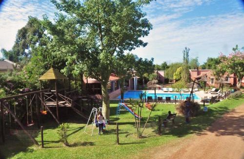Colon Cabin | Cabañas del Ysyry