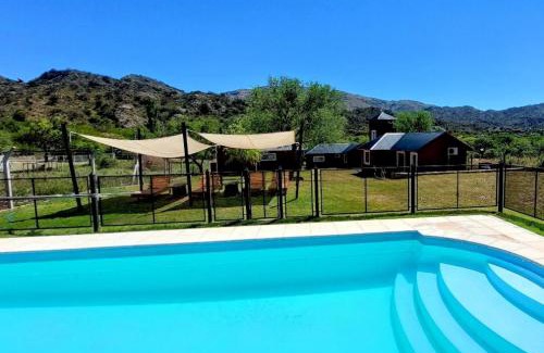 Potrero de los Funes Ski Chalet | Cabañas La Delfina para 4 personas Potrero de los Funes