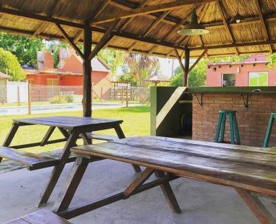 Chascomus Hotel | Cabañas La Viña