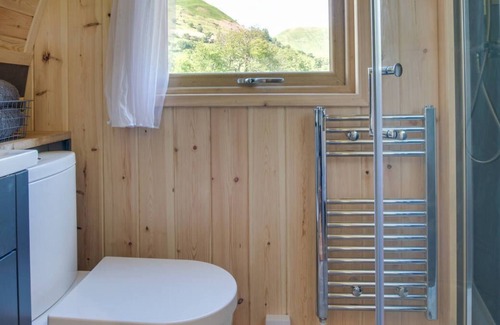 Dinas Mawddwy Ski Chalet | Caban Clyd in Machynlleth