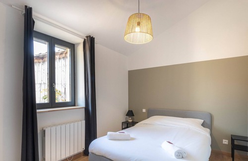 Jalogny Apartment | Cabana & Le Gîte de Jalogny - Proche Cluny