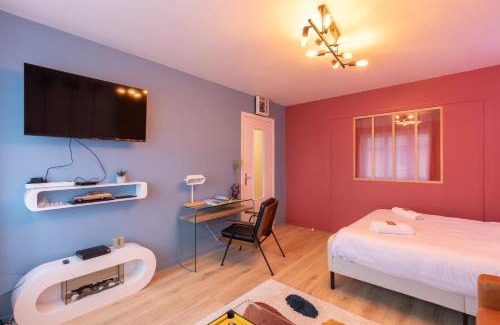 Flace Apartment | Cabana & Miami 70's - Proche Parking et Épicerie