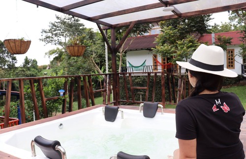 Filandia Cabin | Cabana Moderna Milagros/Filandia, Colombia