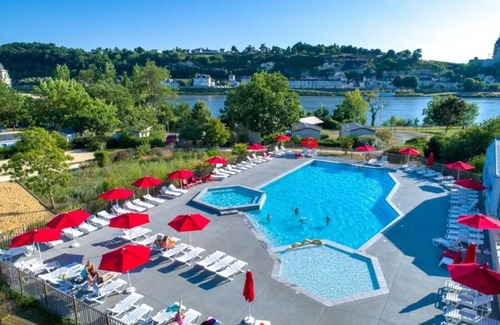 Saumur Cabin | Cabane 4 étoiles - Piscine - ccbbgda