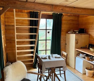 Spontin House | Cabane du Voyageur