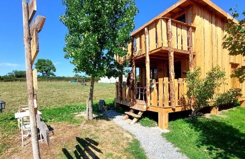 Luzy Ski Chalet | Cabane insolite TOUT CONFORT Chalet Gites Luzy Morvan Bourgogne