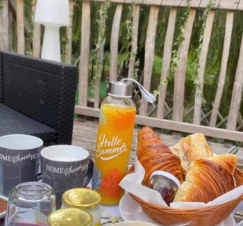 Maisse Other | Cabane perchée luxe avec jacuzzi Domaine du Marais Maisse