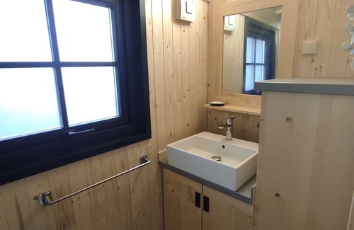 Flayat Ski Chalet | Cabanes Lacustra à L'etang de la Ramade