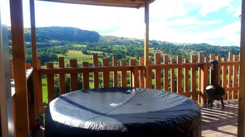 Cheylade Cabin | Cabanes Milvus du Puy Mary