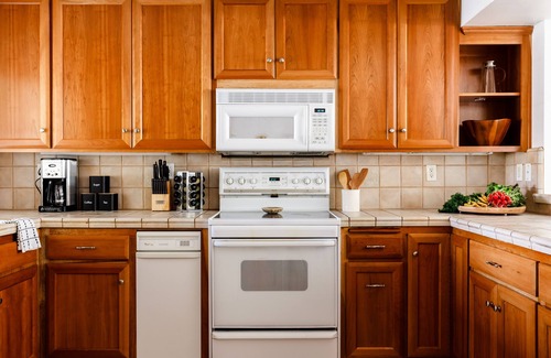 Santa Rosa House | Cabernet By AvantStay | Tranquil Sonoma Valley Oasis w/Pool & Fire Pit