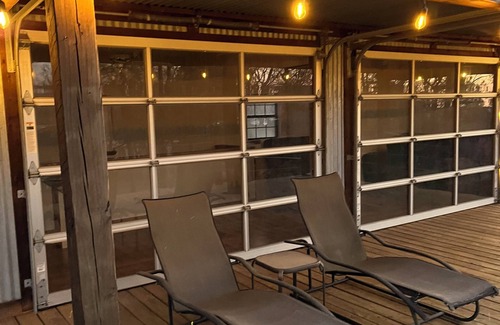 Vian Cabin | Cabin 1, AKA The Treehousen 1 bedroom and a loft. 2 bathrooms. nSleeps 5