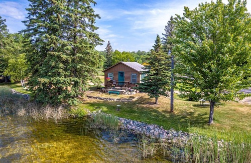 Park Rapids Cabin | Cabin #1 - Lakeside Cabin