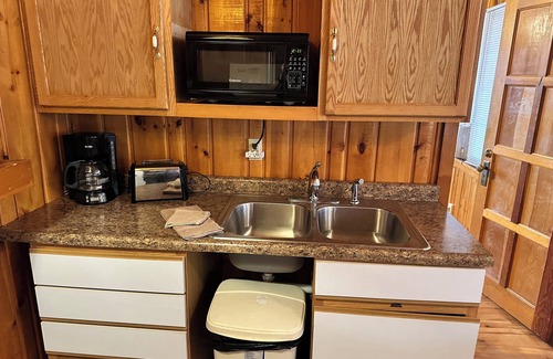 Eagle River Cabin | Cabin 14A by Eagle Waters Resort