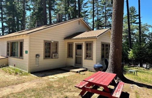 Eagle River Cabin | Cabin 14A by Eagle Waters Resort