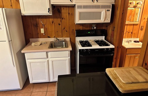 Eagle River Cabin | Cabin 15A by Eagle Waters Resort