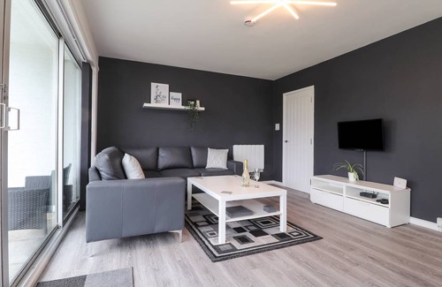 Saundersfoot Cottage | Cabin ∙ 2 bedrooms ∙ 5 guests