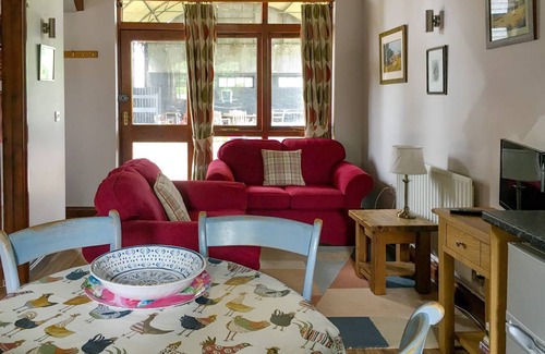 Littleport Cottage | Cabin ∙ 2 bedrooms ∙ 4 guests