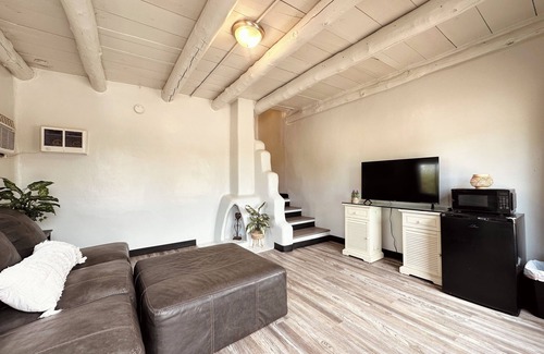 Manitou Springs Cabin | Cabin 23 | 1BR w/Living Room + Kitchenette