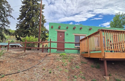 Manitou Springs Cabin | Cabin 23 | 1BR w/Living Room + Kitchenette