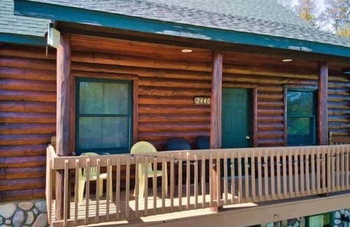 Gaylord House | Cabin 2440 - Beautiful Log Cabin in Private Resort