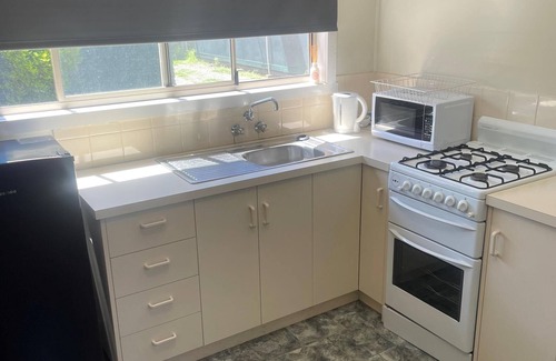 Thornton Cabin | CABIN 2S - Two singles, one bedroom