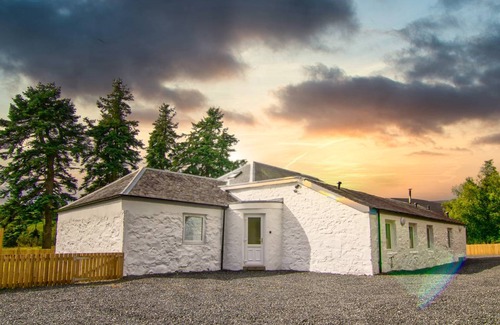 Blairgowrie Cottage | Cabin ∙ 3 bedrooms ∙ 5 guests