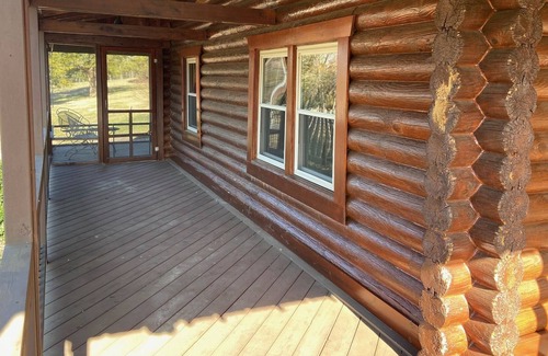 Shelbyville Cabin | Cabin 3 miles outside of Shelbyville, TN city limits