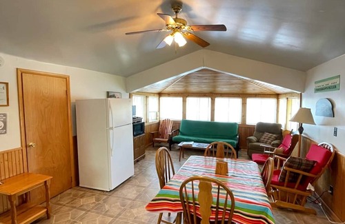 Brier Hill Cabin | Cabin 3 w/Dock Access *BEAUTIFUL LAKE VIEW*