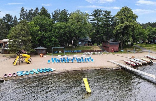 Pine River Apartment | Cabin 4 at Heath's Resort