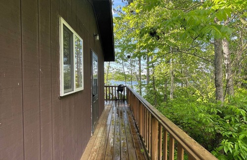 Ely Cabin | Cabin 4 'Eagle' 2-BR, 4-5 pp, overlooks lake, access to boats!