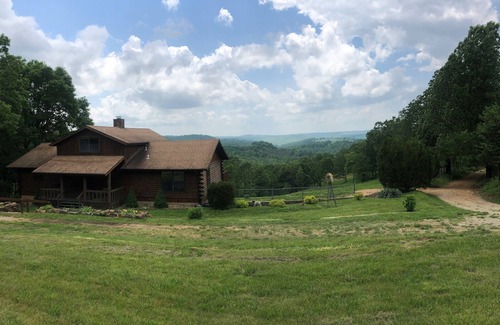 Compton Cabin | Cabin 43 at Centerpoint Compton, Arkansas