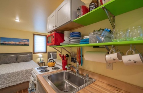Emigrant Cabin | Cabin 5 · Emigrant Cabins #5 - Affordable Tiny Cabin in MT