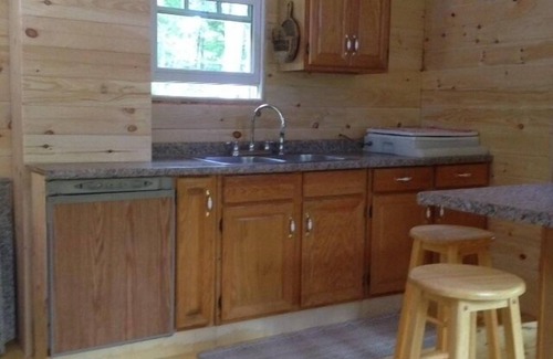 Swain Cabin | Cabin Creek Hide-Away by Letchworth State Park, Waterfalls, Woods, Off Grid.