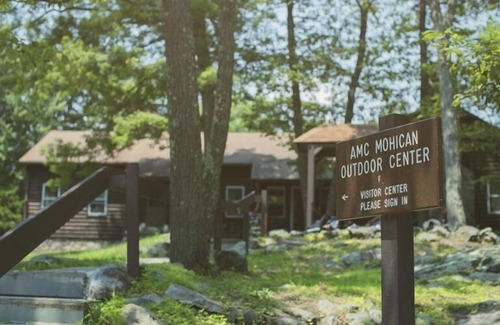 Columbia Cabin | Cabin, Double Bed, 5 Bunks, Screened Porch
