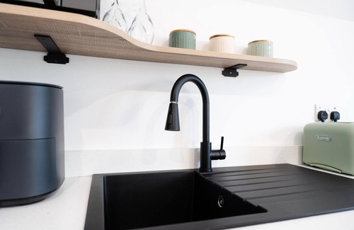 Newry Cabin | Cabin-Elite-Ensuite with Shower-Cabin 6