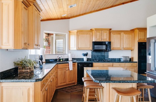 Toquerville House | Cabin Escape at Zion Zen Ranch