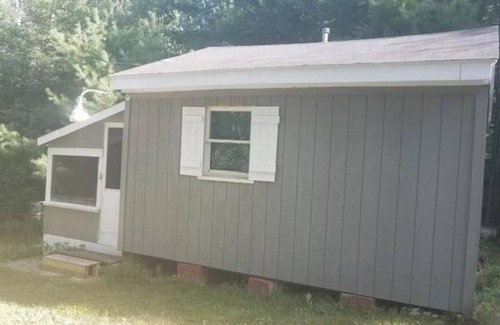 Mio Cabin | Cabin in Mio! Tubing, Hiking, & ORV get away! By Ausable river & National Forest