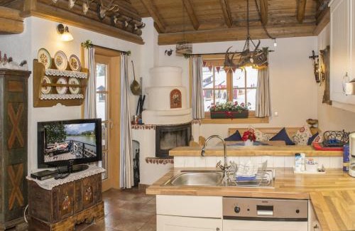 Seefeld in Tirol House | Cabin in Seefeld near Ski Slopes & Mountains