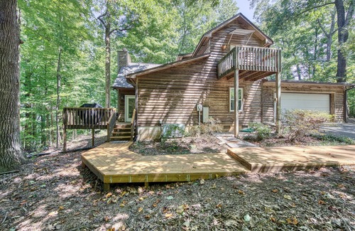 Ashley Oaks Cabin | Cabin In The City - Hot Tub, Fire Pit & Forest Trails